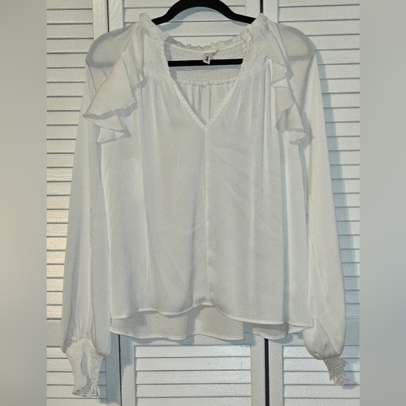 glam Tops - Glam White Ruffle Long Sleeve Blouse Women’s Small NWOT